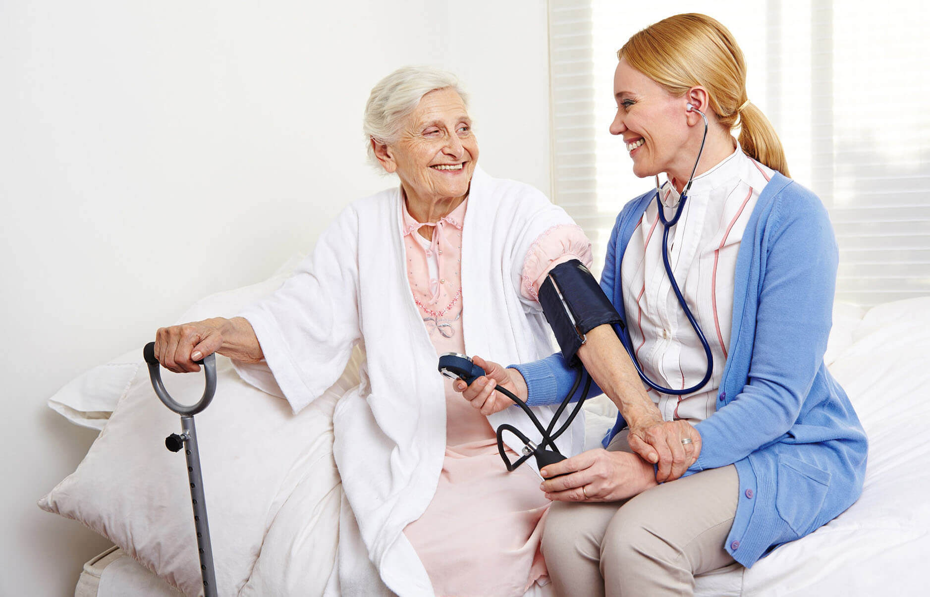 Co musisz wiedzieć o nadciśnieniu pracując jako opiekunka seniora?