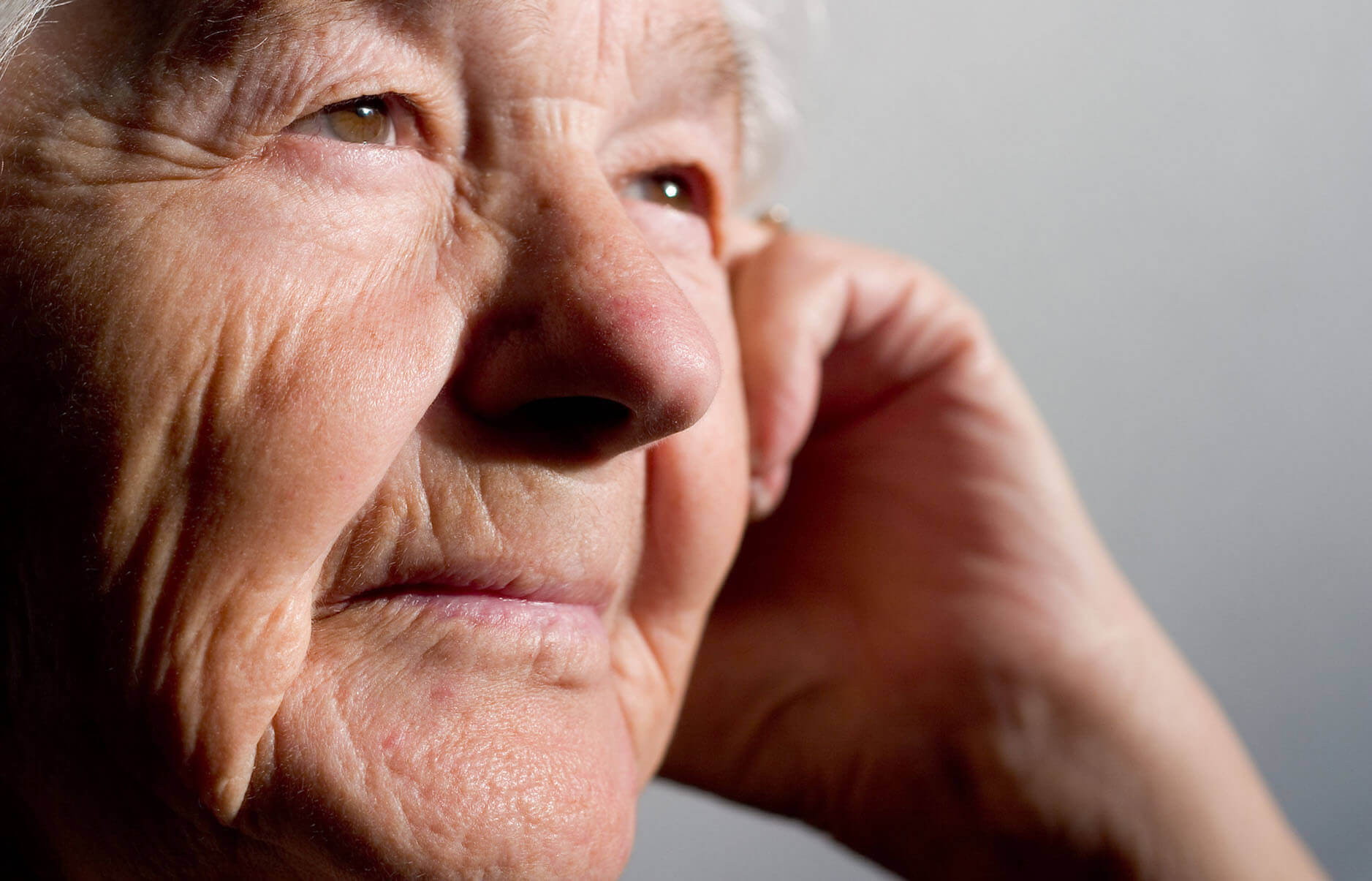 Problemy psychologiczne i społeczne dotykające osób starszych